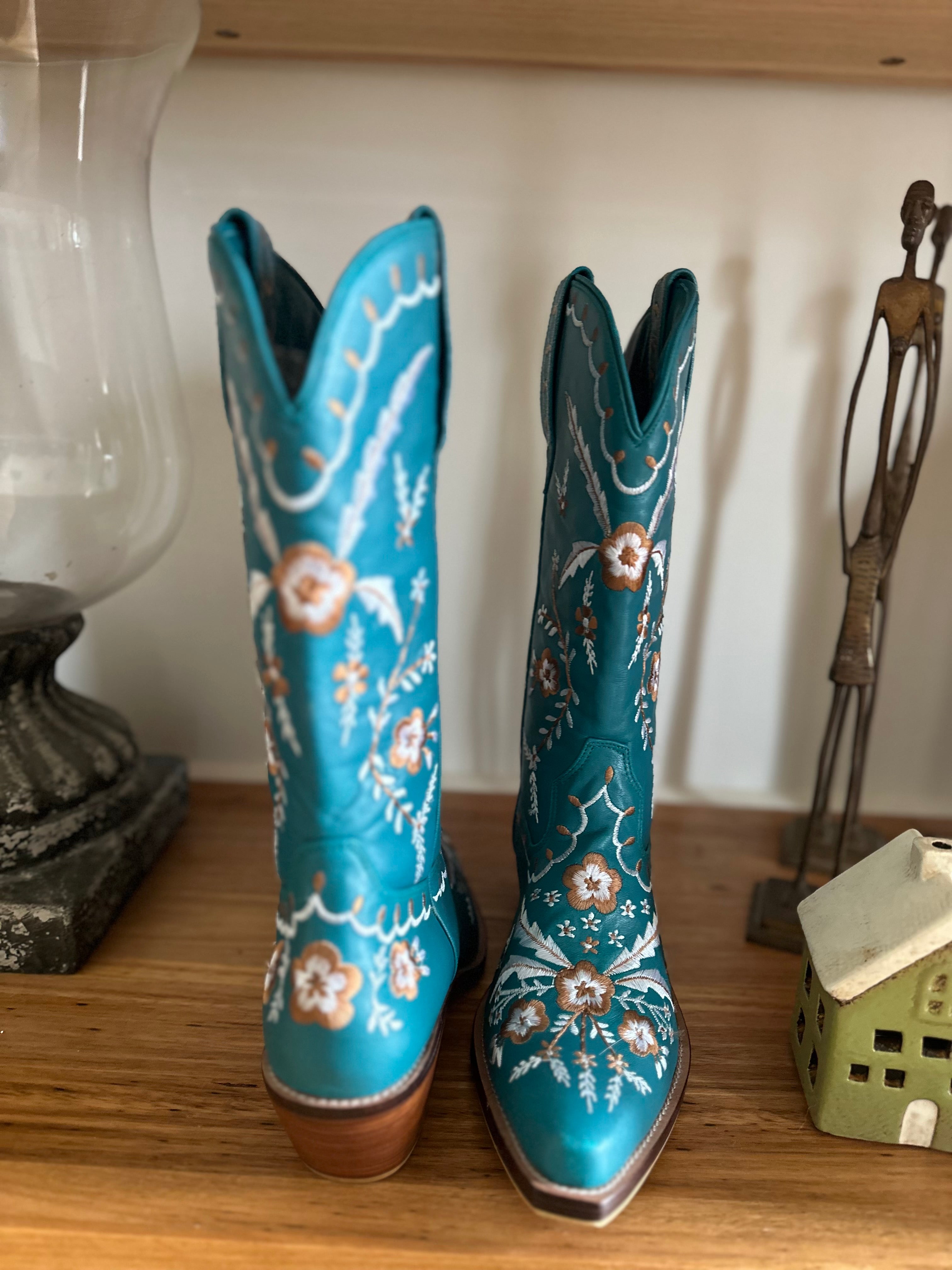 Floral Embroided Handmade Leather Cowgirl Boots