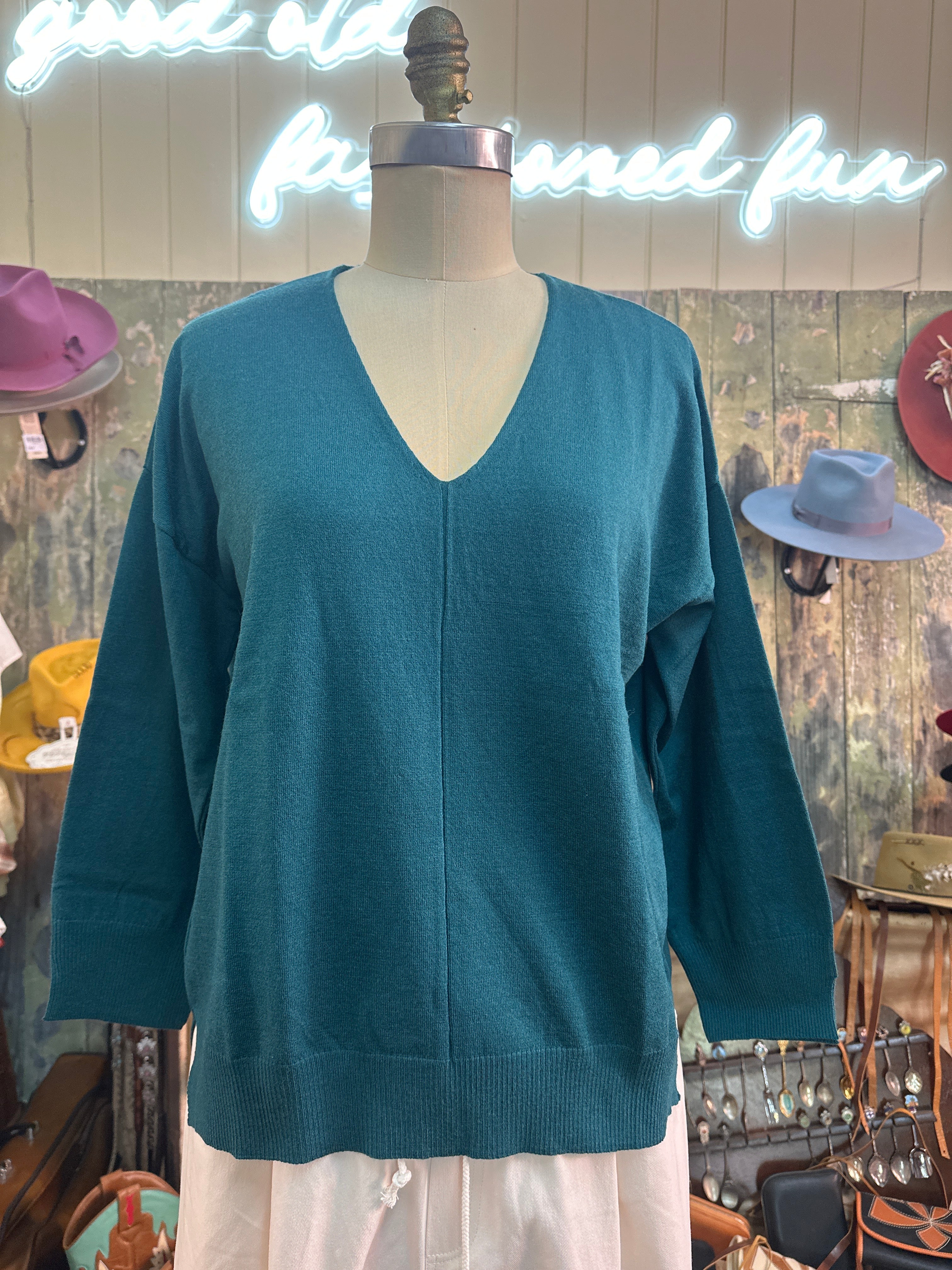 Aggel Clasdic V neck Jumper - Made In Greece