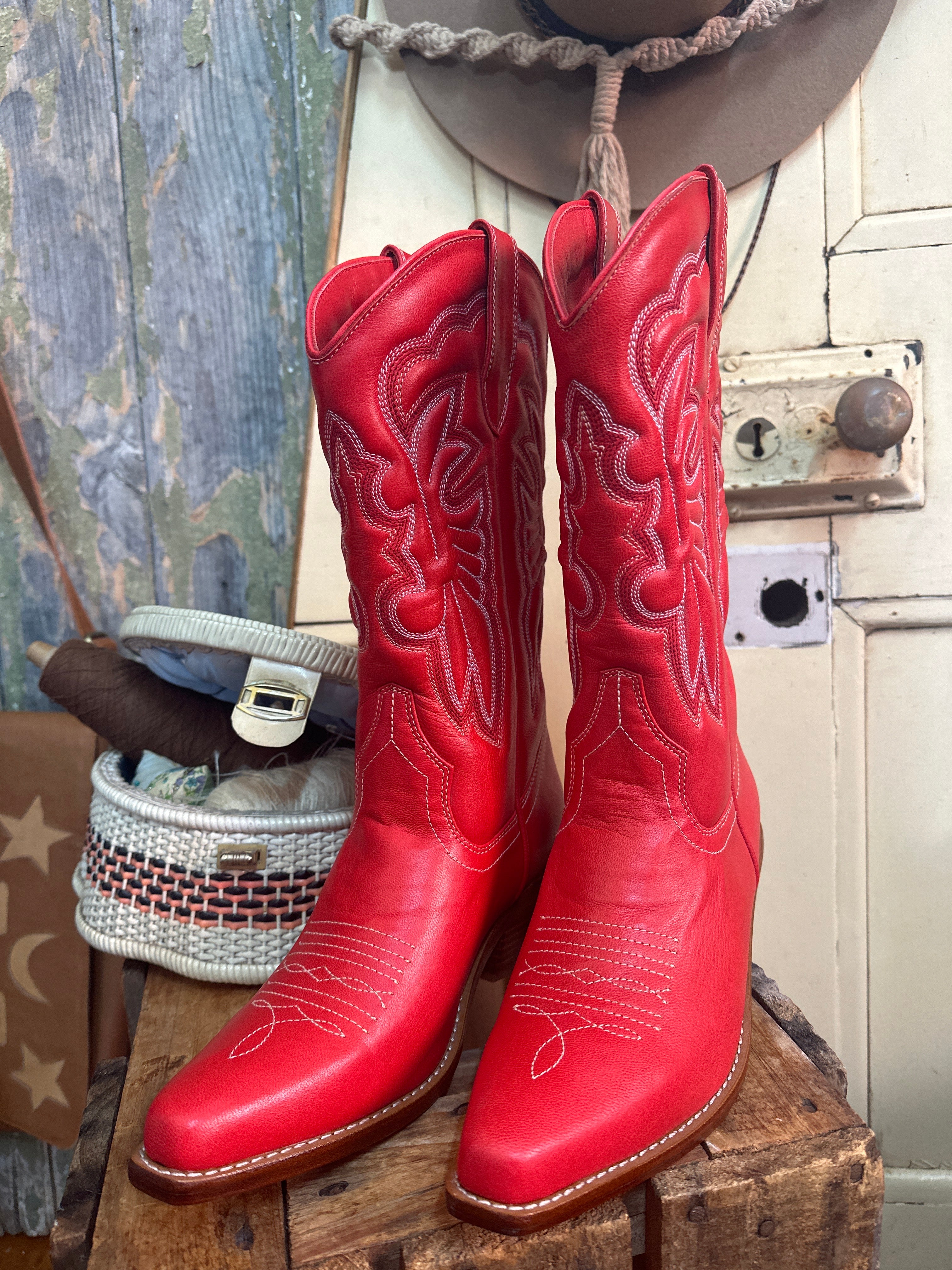 It's A Cowgirl Thing Embroided Cowgirl Boots