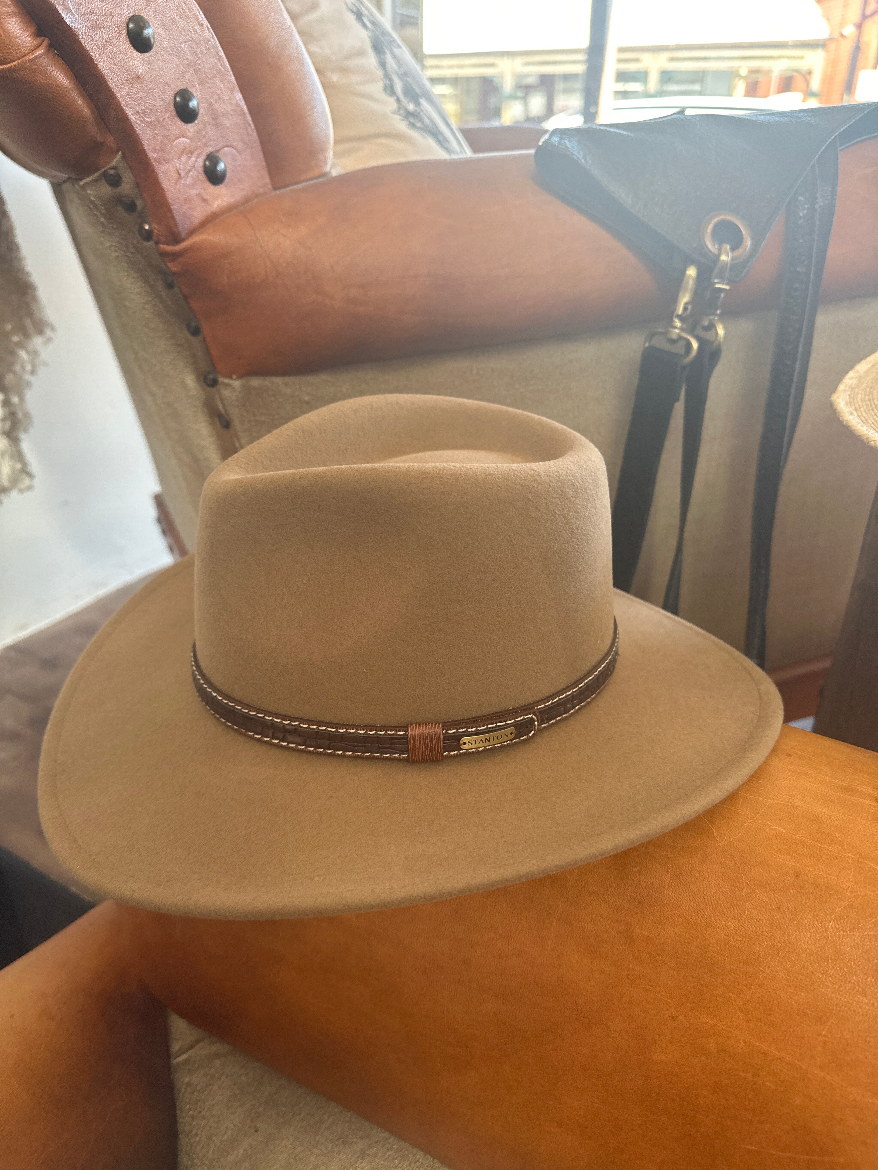 Western Felt Fedora - SF359 - Textured Crocodile Hat Band
