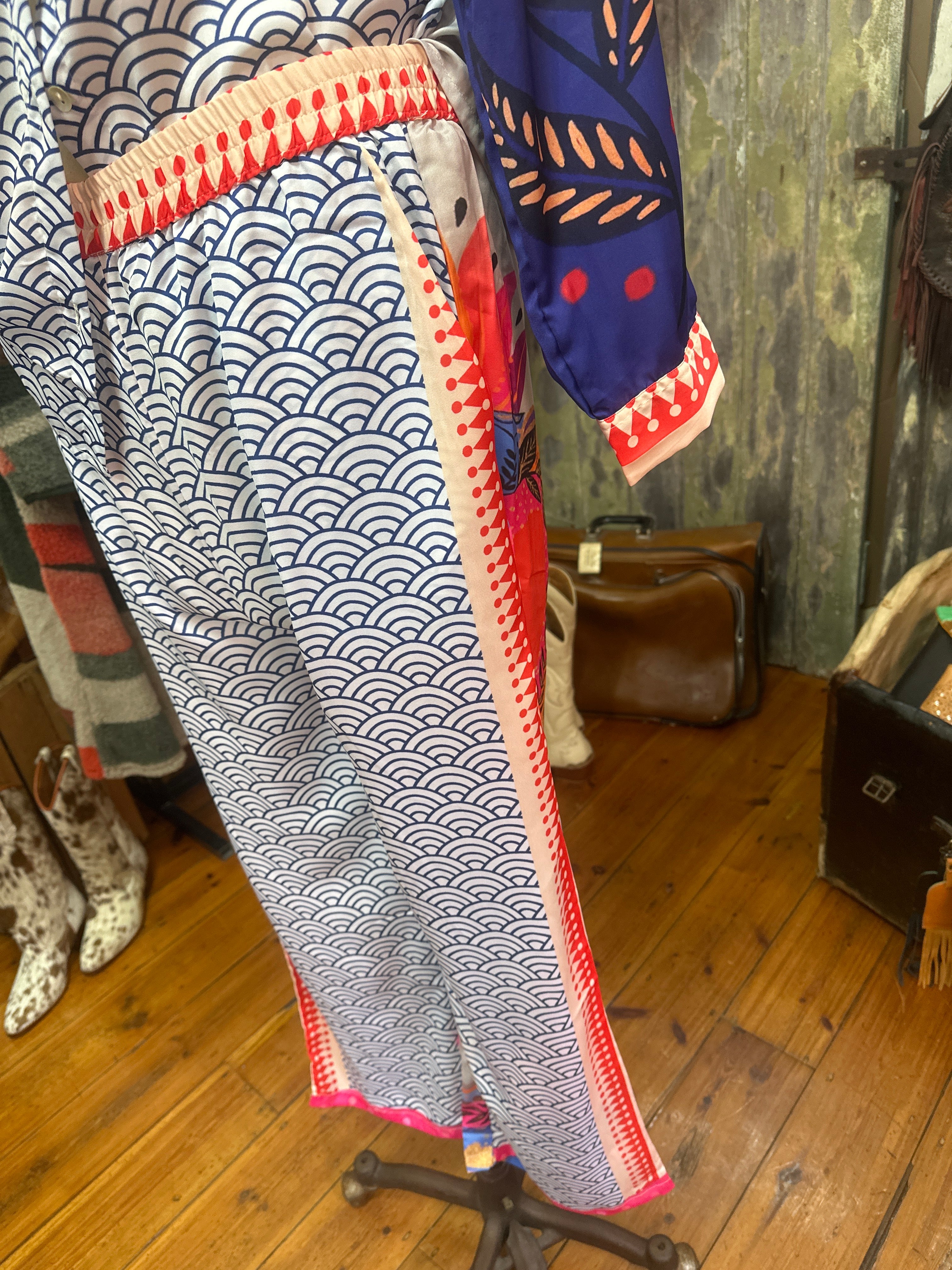 Italian Star Bleeding Heart Print Sona Pant