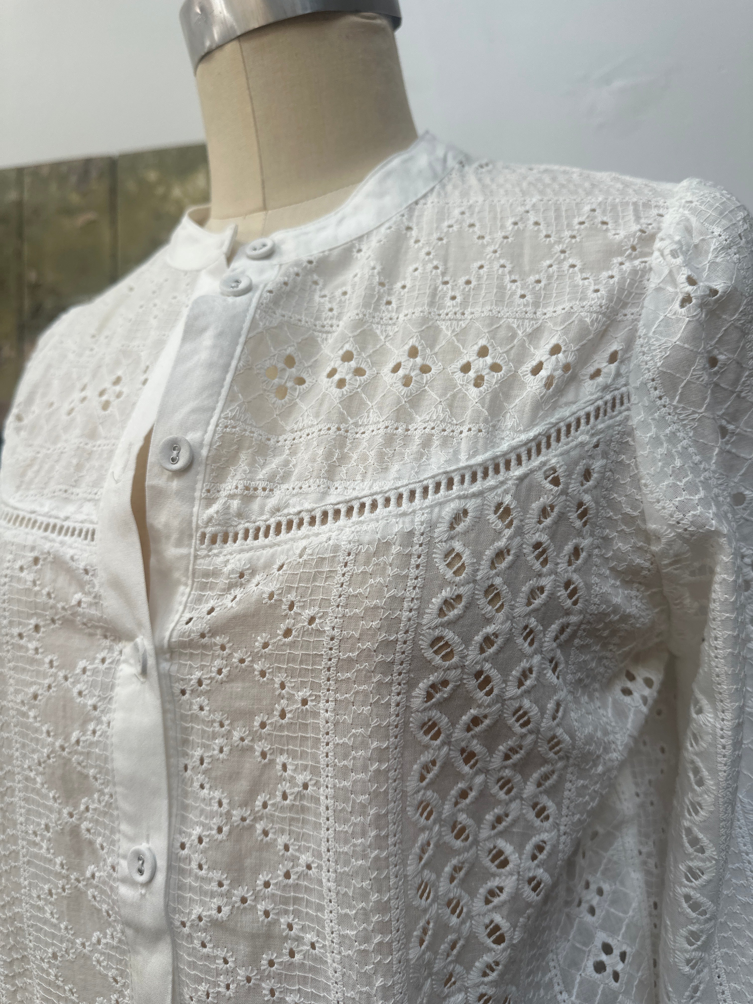 Fria Anglaise Blouse