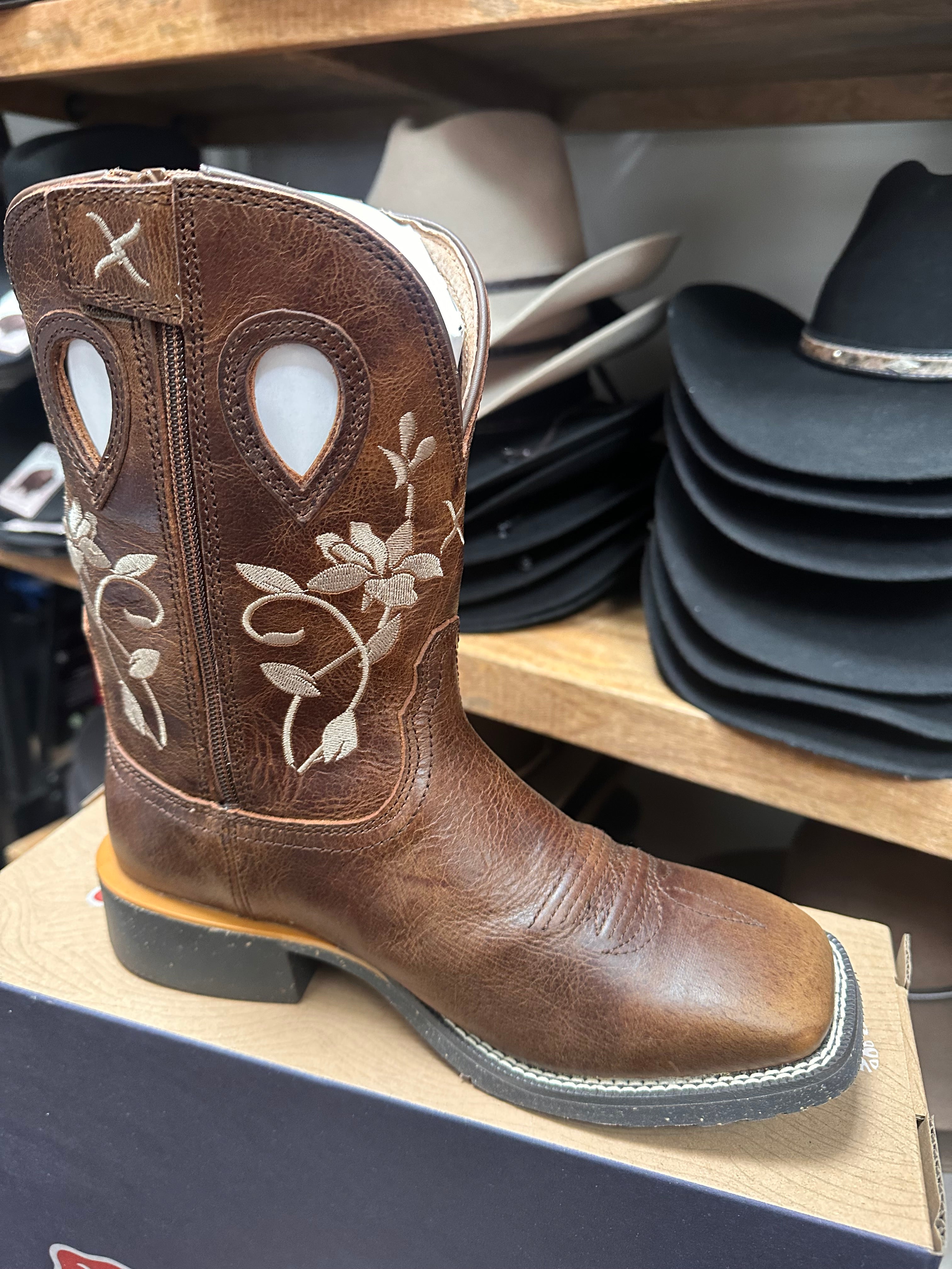 Twisted X Women’s Side Zip Oiled Bomber Embroidery Boot