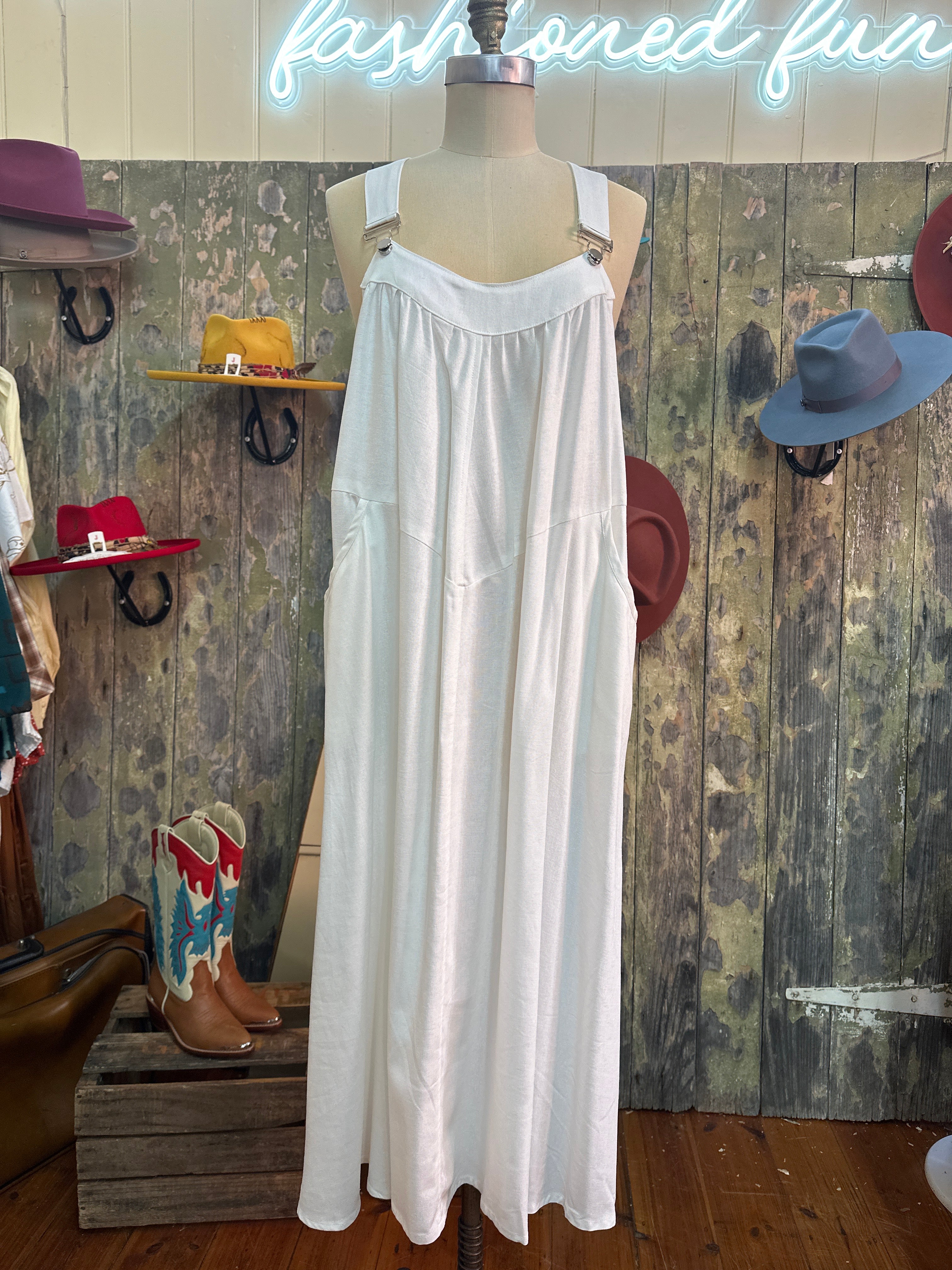 Urban Dust Linen Pinafore