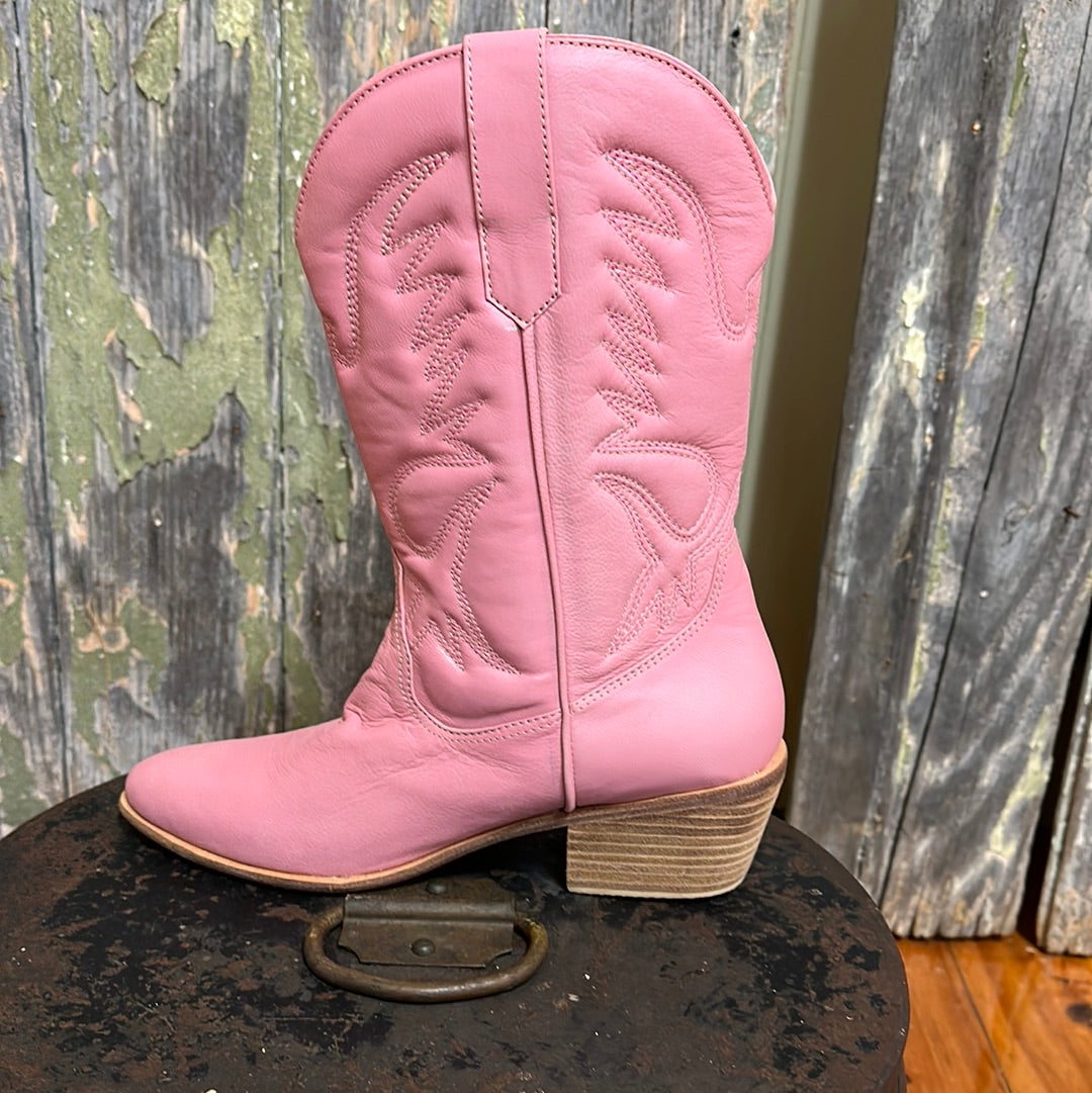 Urban Dust Girlie Cowgirl Boot