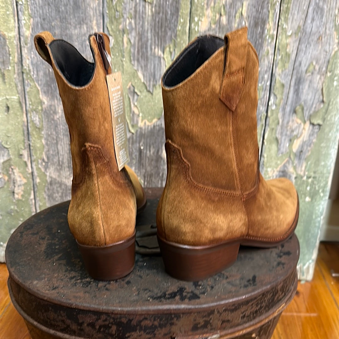 Urban Dust Worked Suede Boots