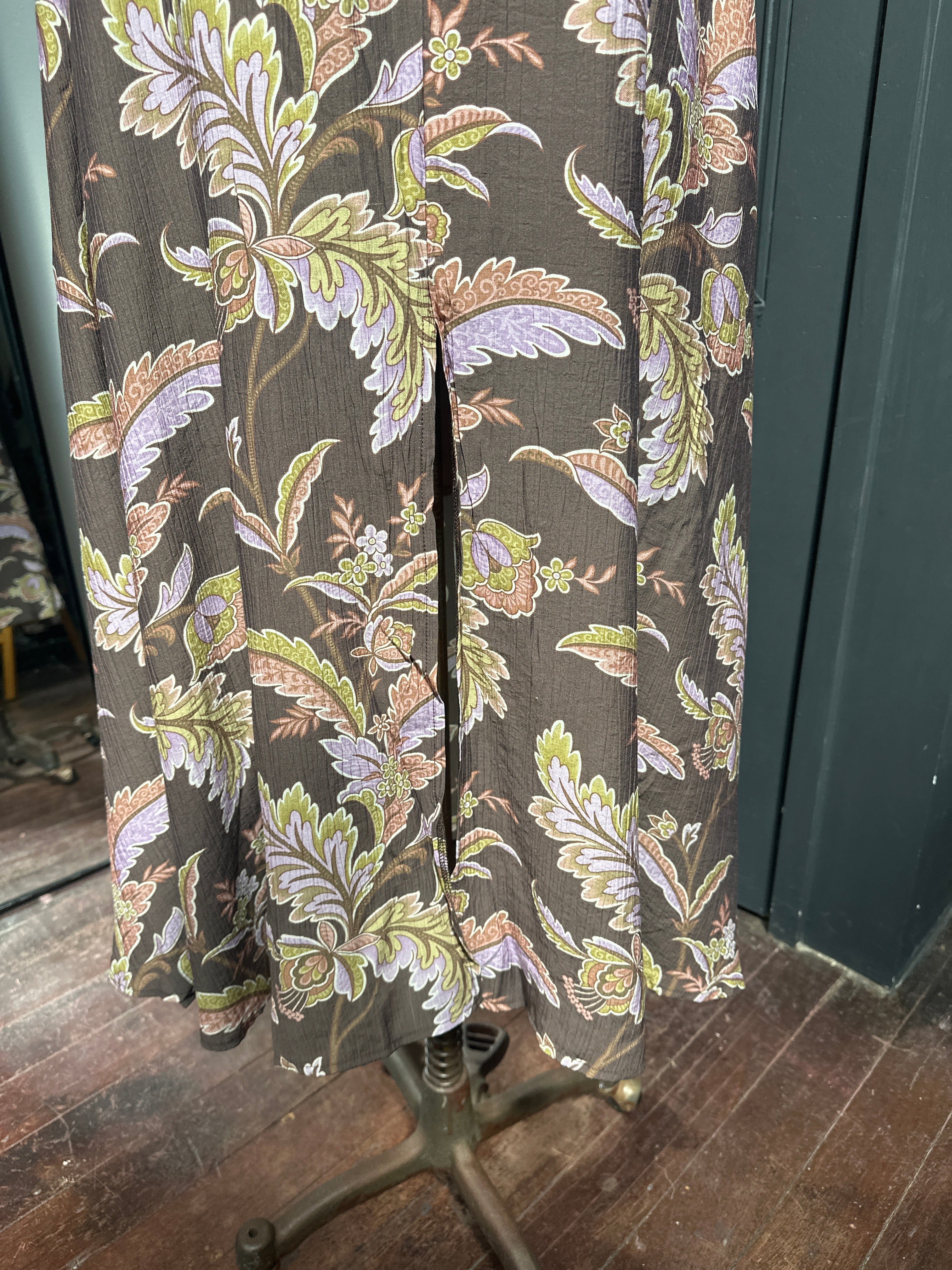 Fria Selma Floral Sleek Middi Dress