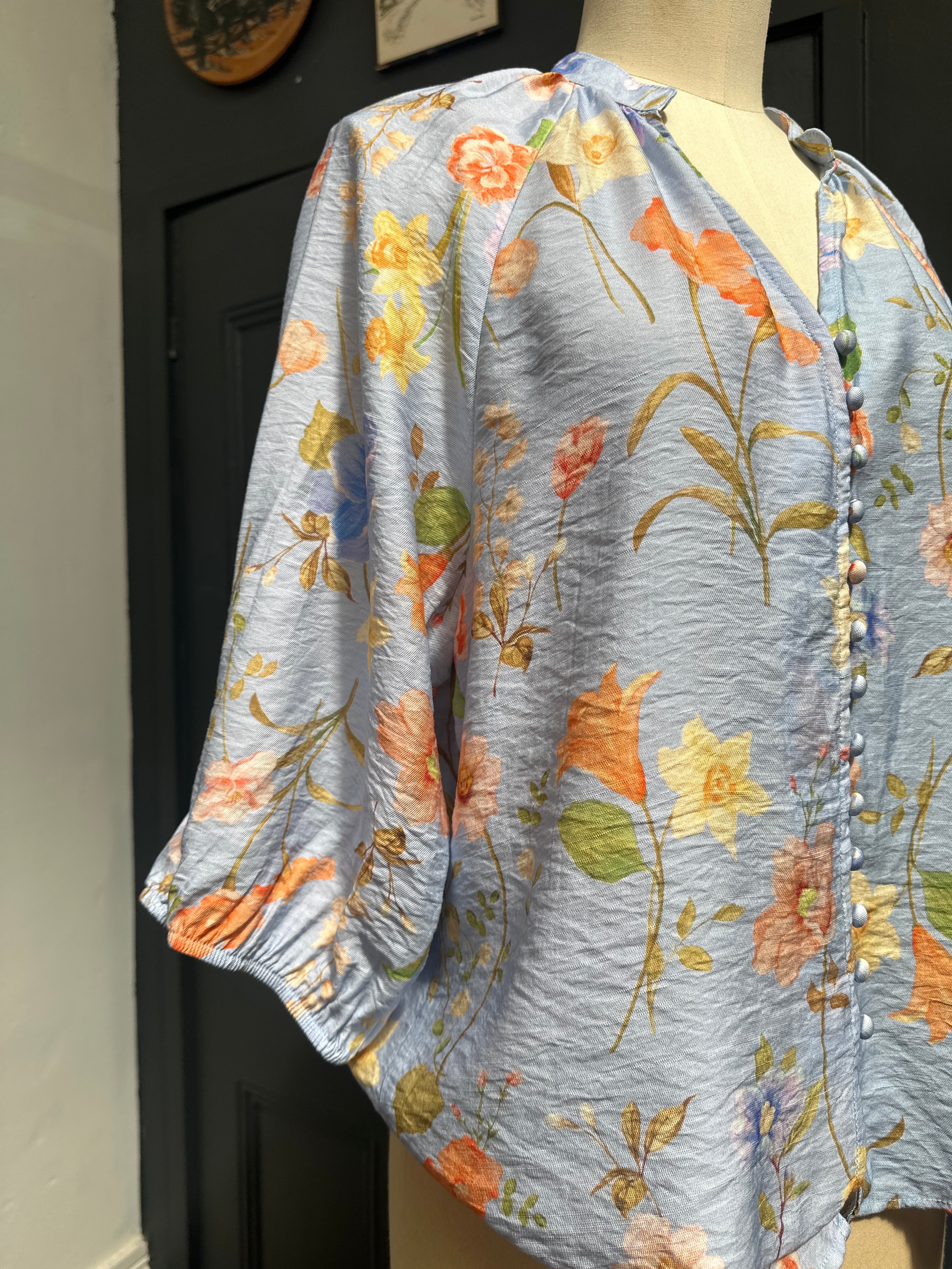 Fria Floral Button Blouse