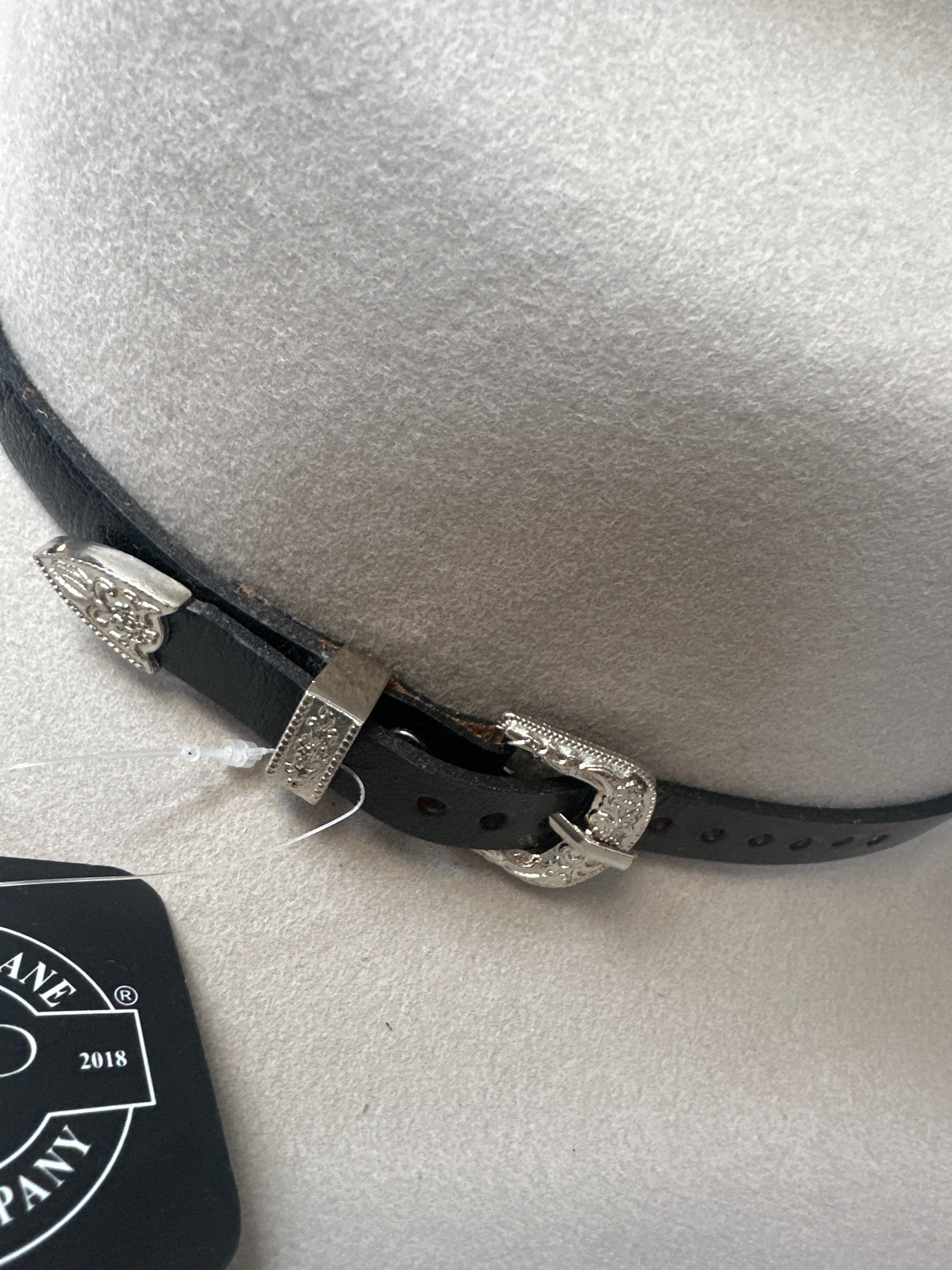 Black leather western cash hat band