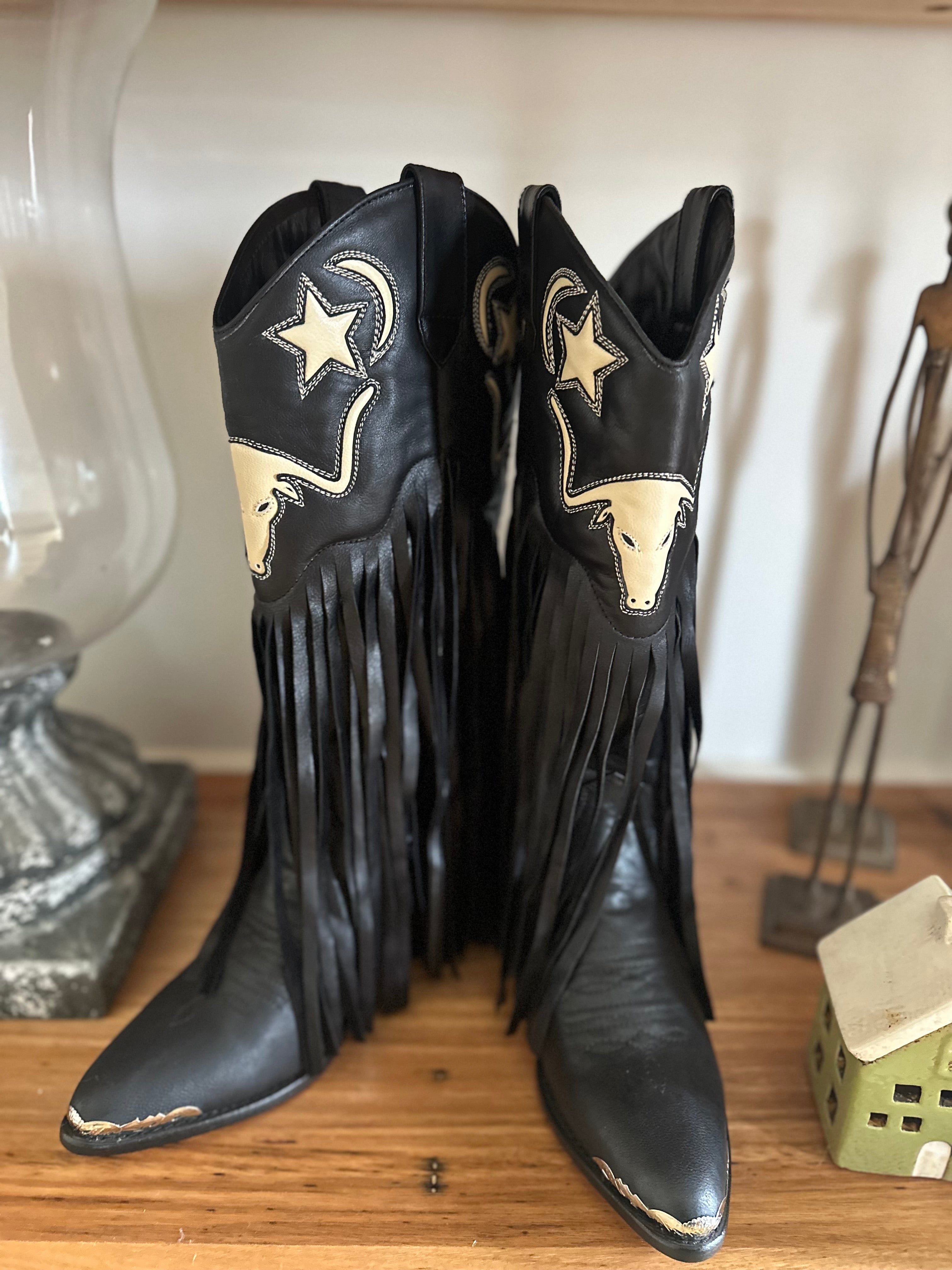 Fringe Detail Longhorn & Star Cowgirl Boots