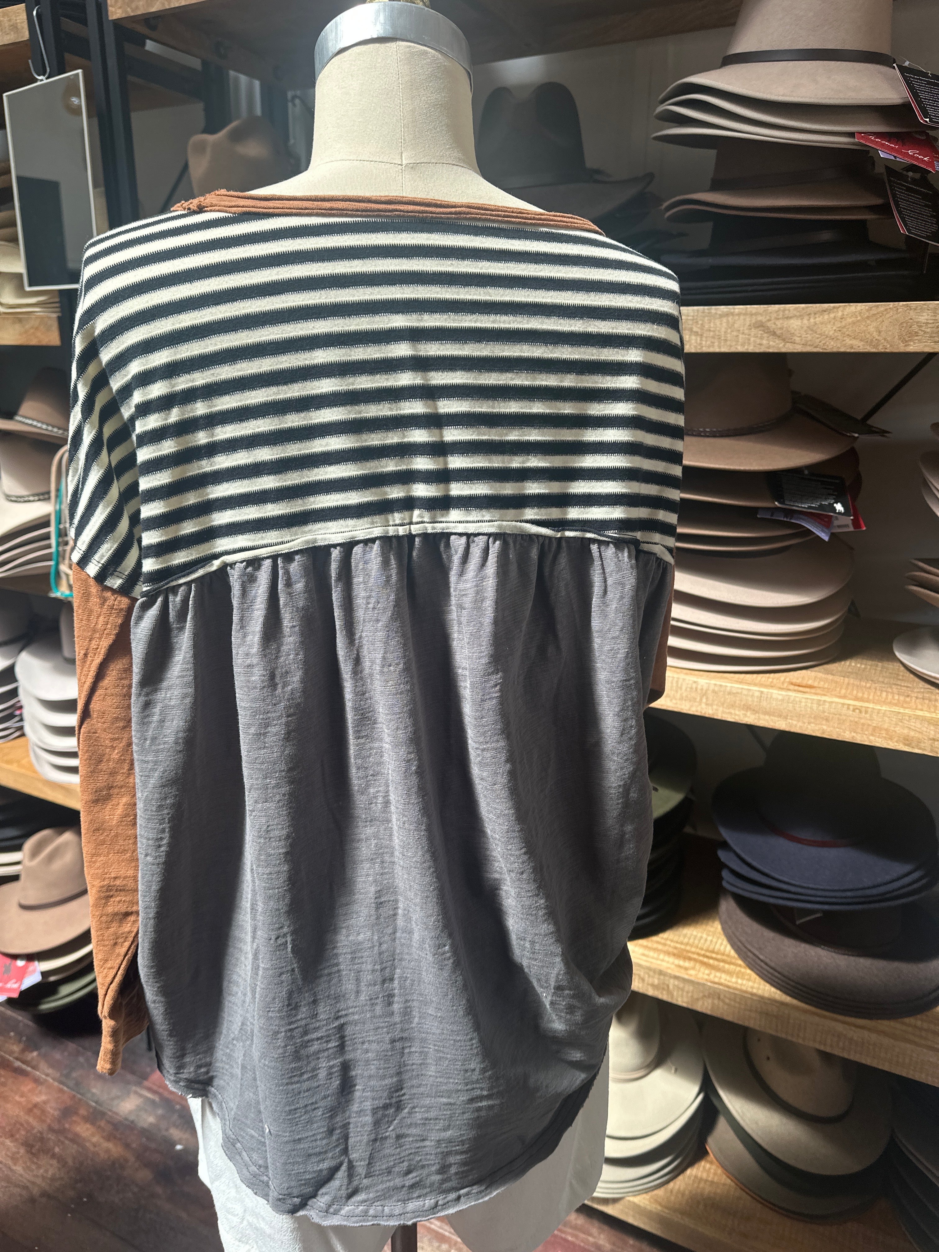 Raw Edge Star Long Sleeve T.Shirt