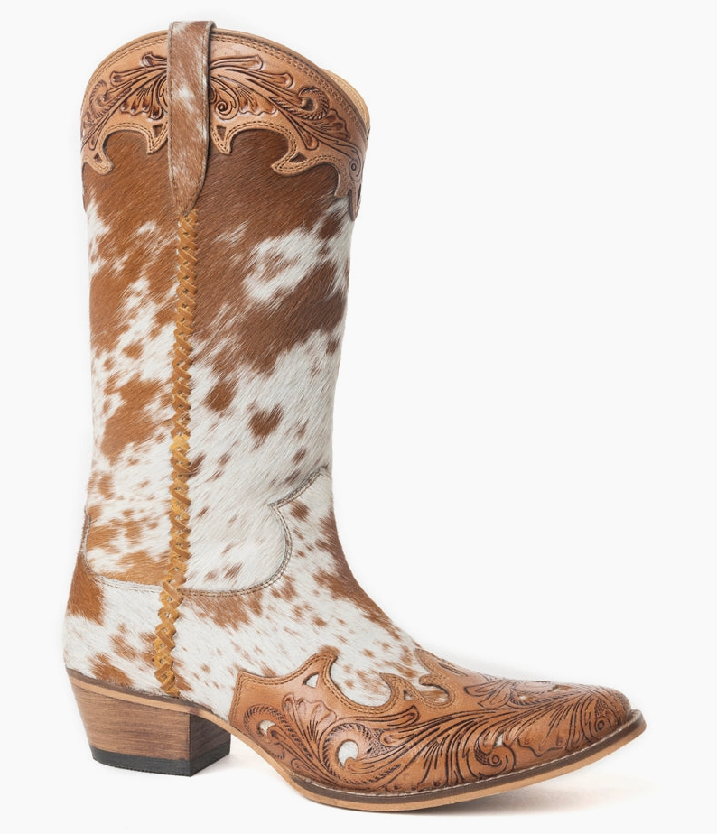 Dakota Dust Hand tooled Cowgirl Boots